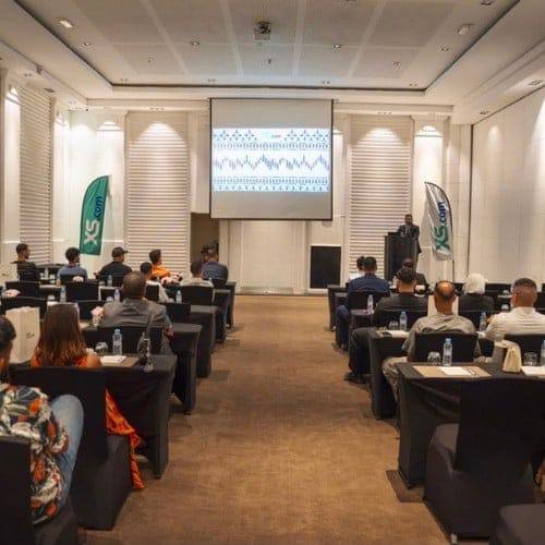 "إكس أس دوت كوم" تجمع شركاءها ووكلاءها بالمغرب في ندوة حصرية بالدار البيضاء